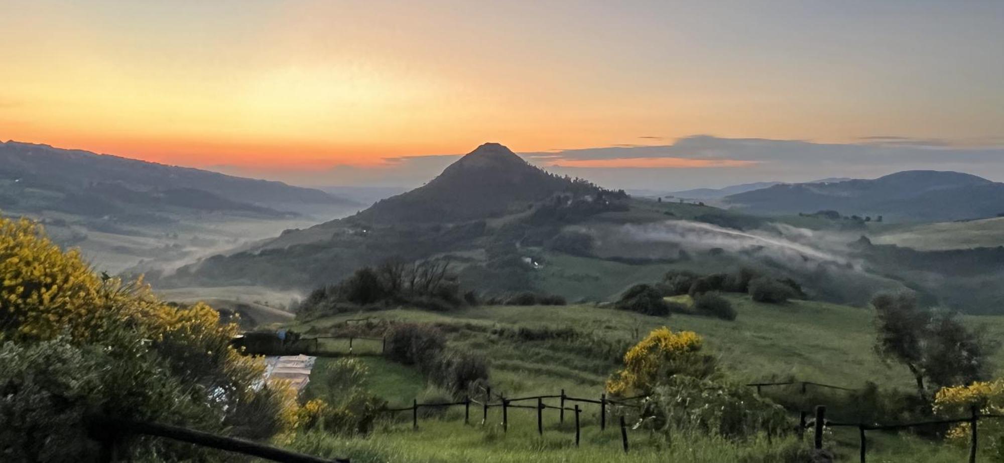 Agriturismo Villa Felice Volterra Exterior photo